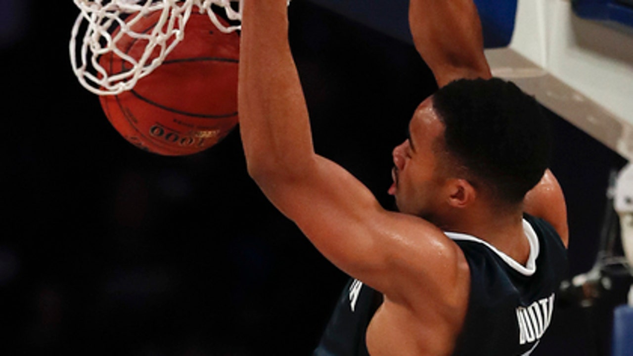 Bridges scores career-high 28 to lead Nova past Gonzaga (Dec 05, 2017)